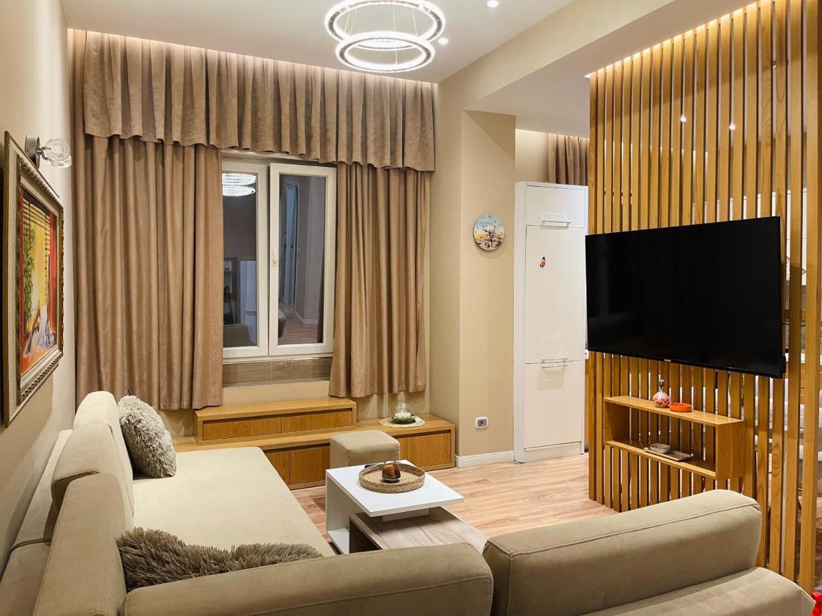 Aj Apartments - Hidden Gem In Front Of Taiwan Center Tirana Zewnętrze zdjęcie